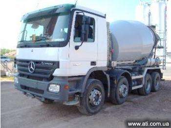 Mersedes Actros / 3241B