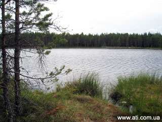 берег озера Korvalampi
