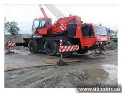   Liebherr LTM 1035